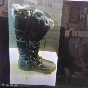 ollio lace up nylone padded quilted duck boots 8.5
